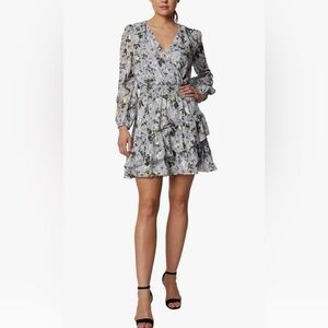 LAUNDRY BY SHELLI SEGAL Women's Long Sleeve Mini Dress with Cinched Waist. 8 NWT
